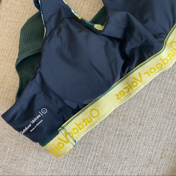 LIMITED EDITION Outdoor Voices Mineral Blooms Sports Bra - Picture 4 of 9